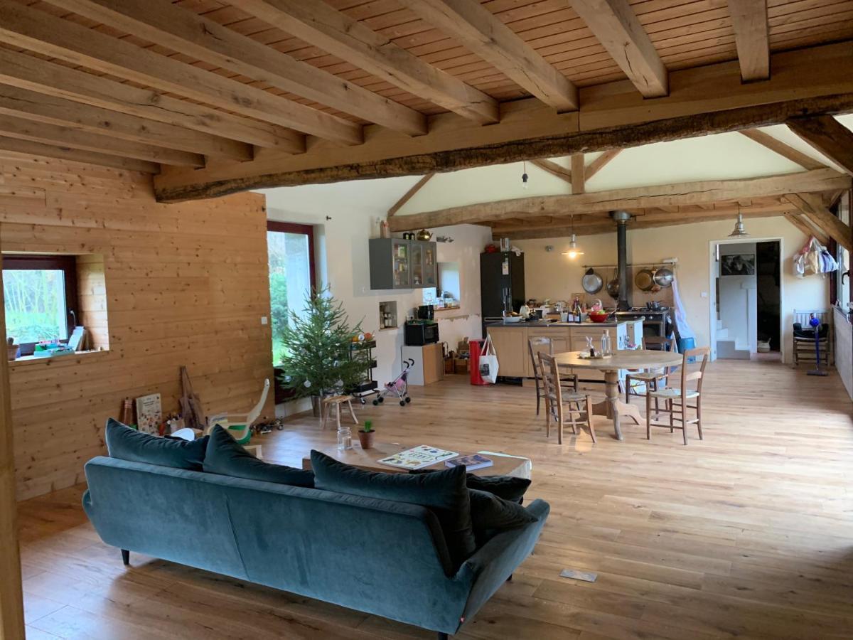 Chambre D'Hotes Dans Les Champs Jeux-Les-Bard Εξωτερικό φωτογραφία