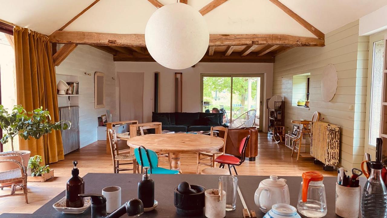 Chambre D'Hotes Dans Les Champs Jeux-Les-Bard Εξωτερικό φωτογραφία